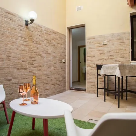 Casa Colombo - The Fab * Brindisi