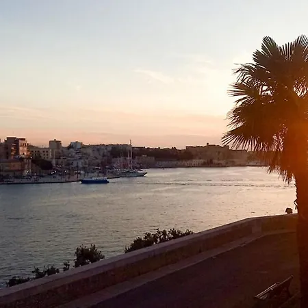 Casa Colombo - The Fab Lejlighed Brindisi